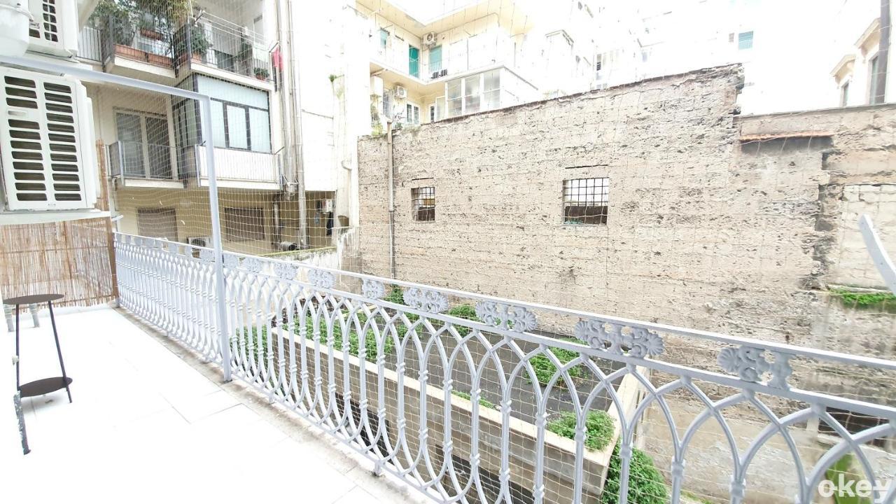 Dimora Beluga - Bari Centro Hotel Luaran gambar