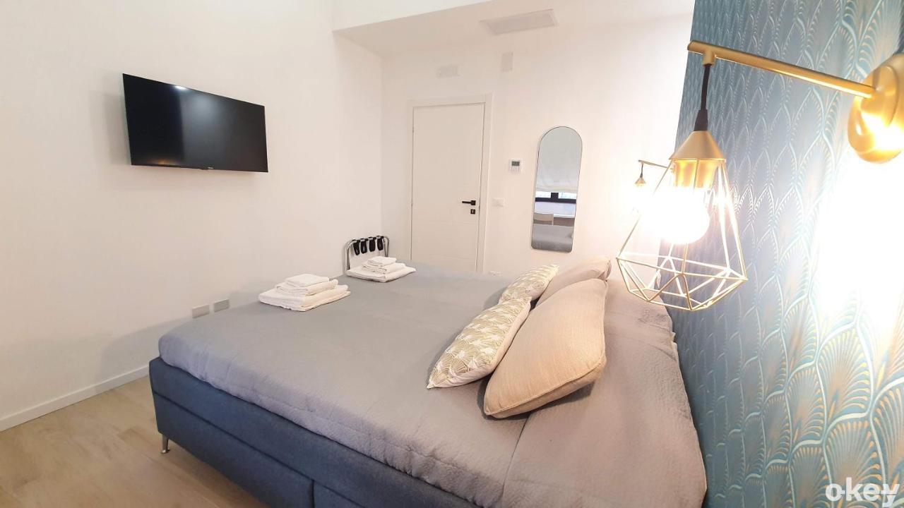 Dimora Beluga - Bari Centro Hotel Luaran gambar
